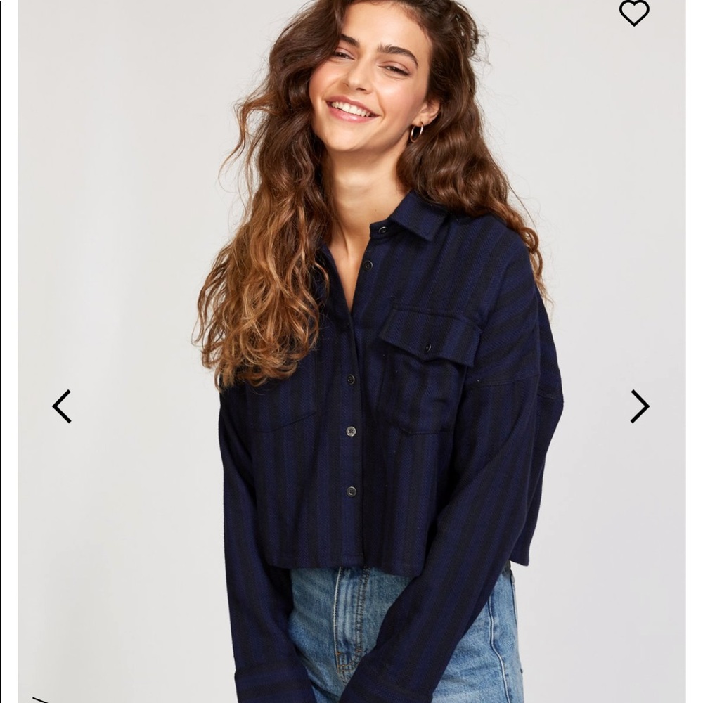 ✨💙 RVCA navy blue bedder jacket 💙✨ - Picture 4 of 6